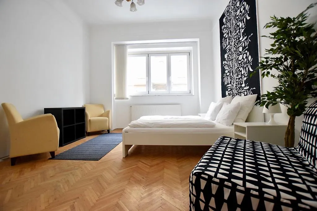 Budget Apartment By Hi5 - Akacfa 4 Budapest
