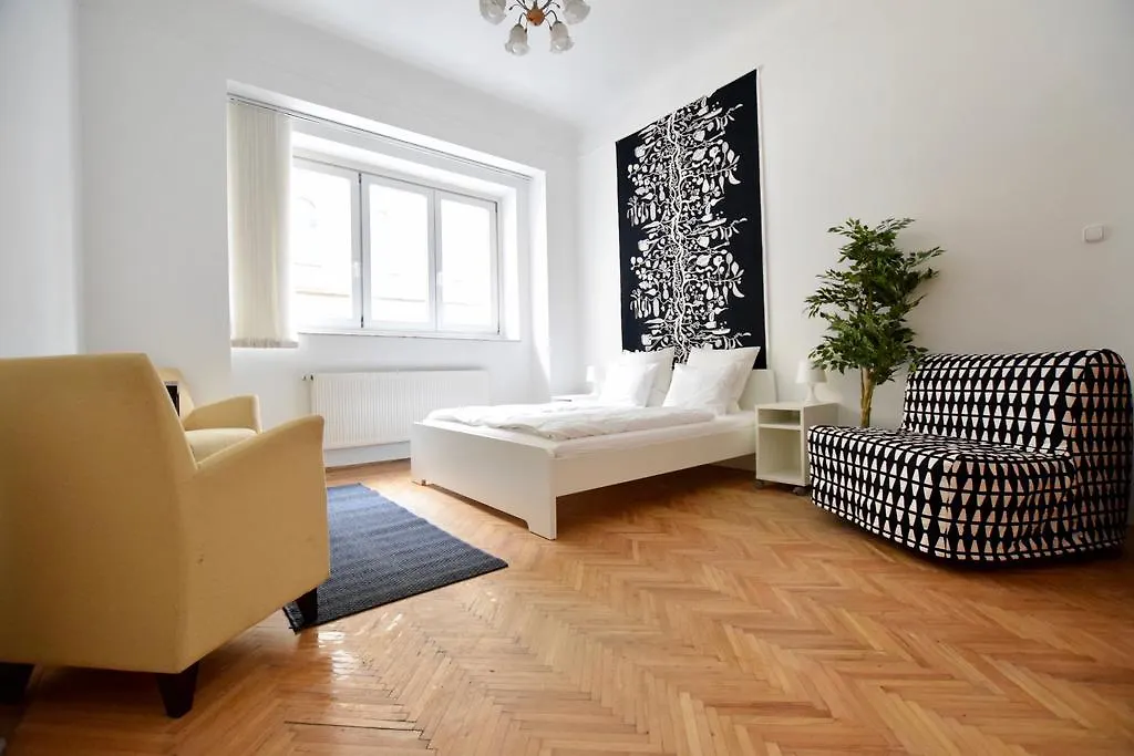 Budget Apartment By Hi5 - Akacfa 4 Budapest