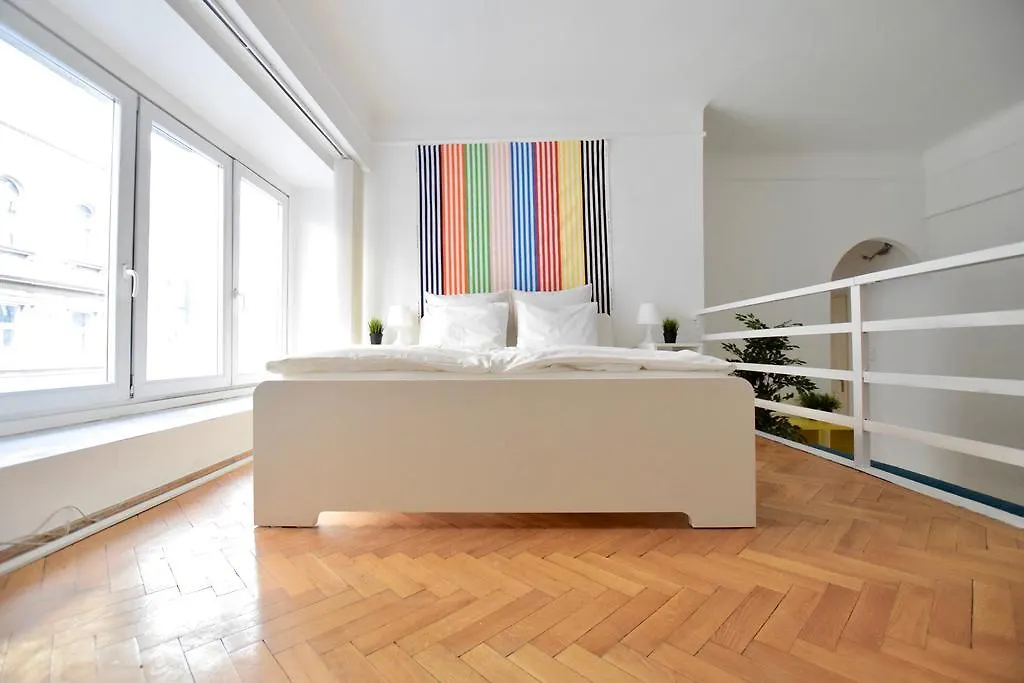 Budget Apartment by Hi5 - Akácfa 4 Budapest